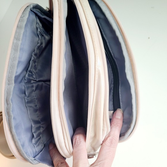 IHKWIP Day‎ to Day Convertible Crossbody Iridescent Shimmer Purse Bag - Picture 7 of 10